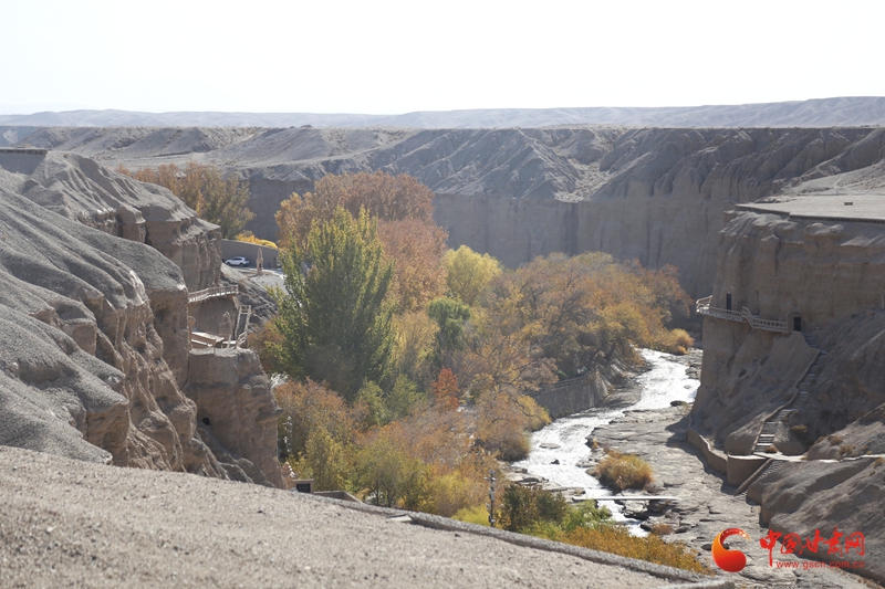 何以中国·壁画里的中国|榆林窟壁画:古人的生活图鉴“晒”出千年烟火气