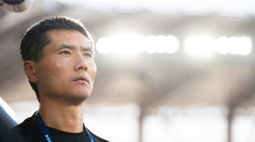 中国足协聘任邵佳一为国足主教练