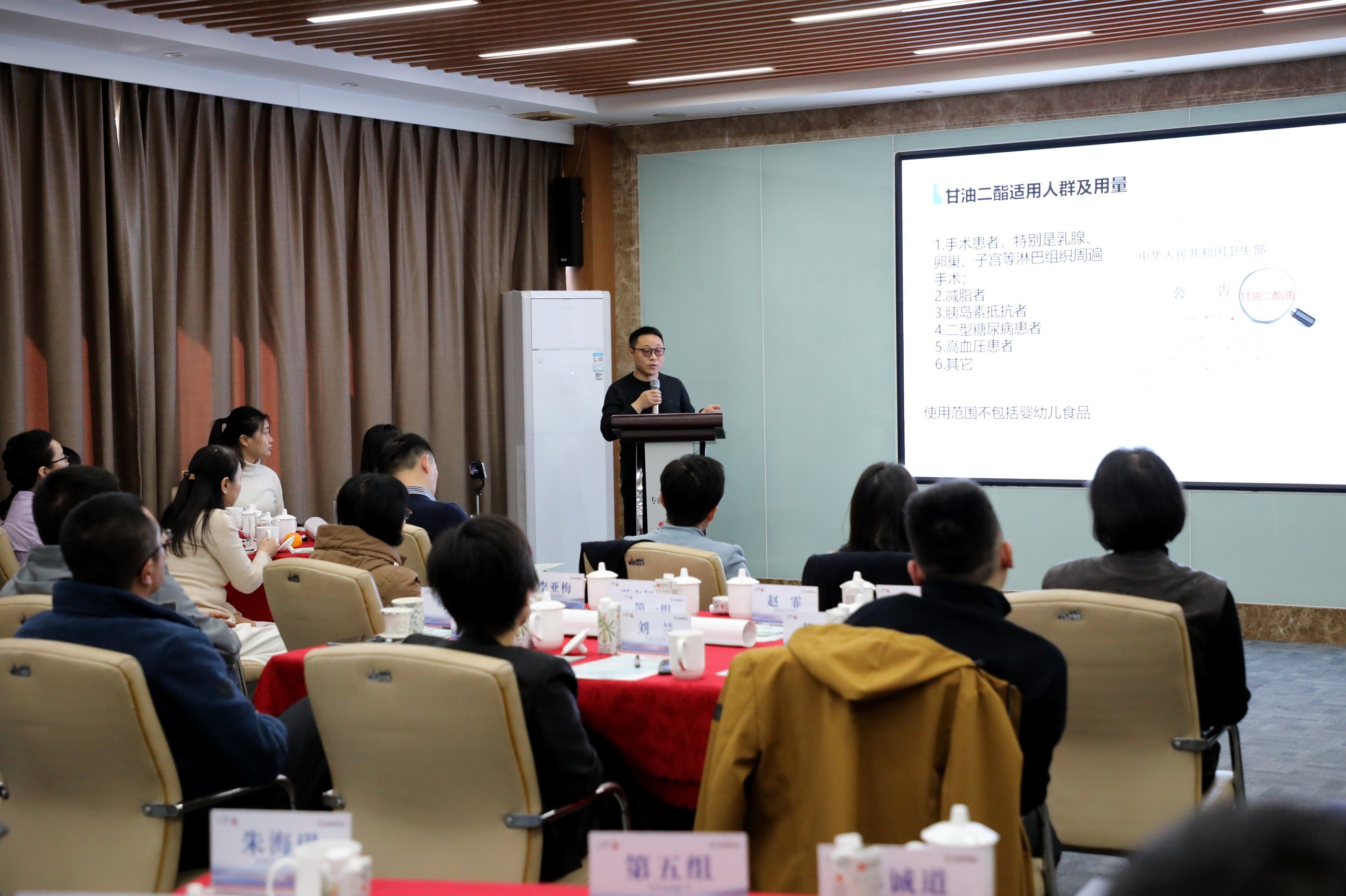 1764125188557963.jpg 1764125188557963.jpg