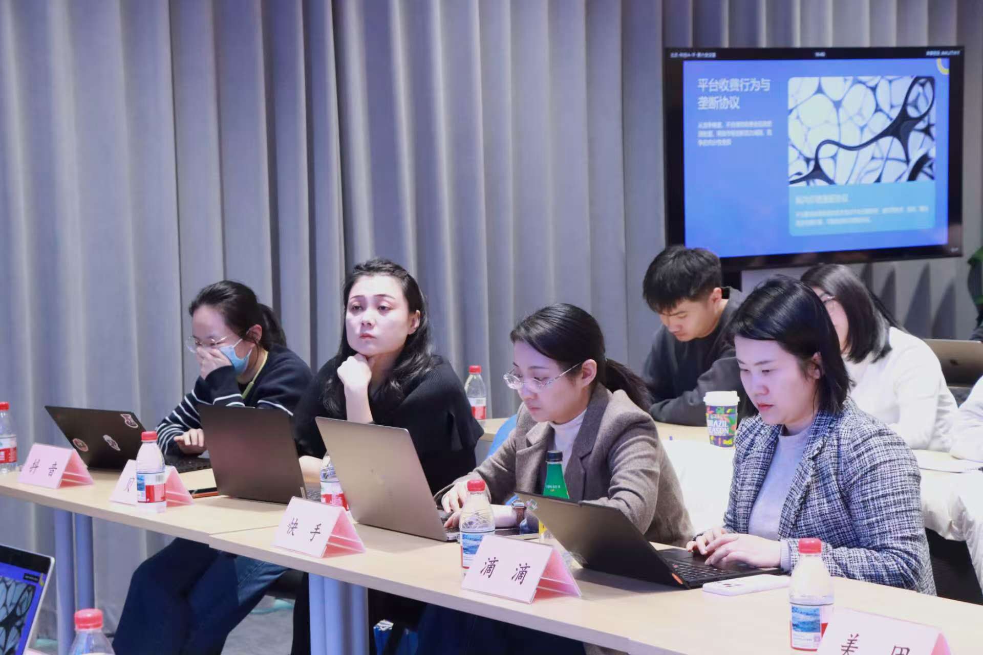 微信图片_20251204094454_2195_272