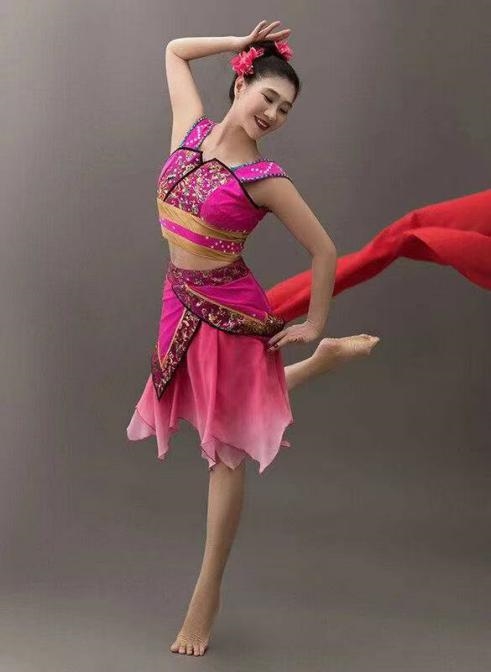 ���й�����ർ�ı���