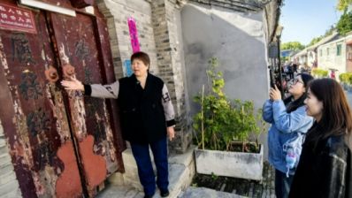 胡同门联的“基础款”，内容常见意义不凡！