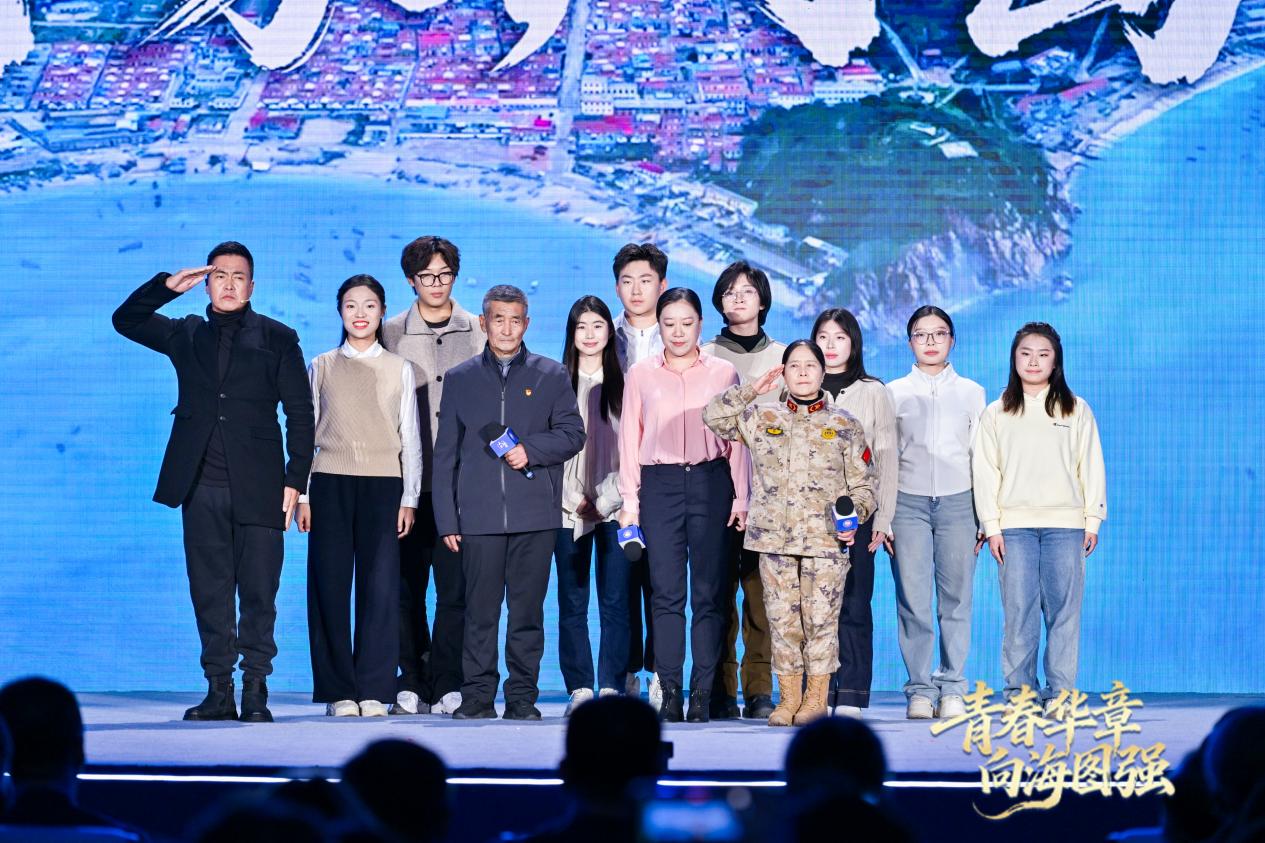 那志东、王仕花、王加辉、秦芳共同讲述&ldquo;平凡中的坚守&rdquo;。主办方供图