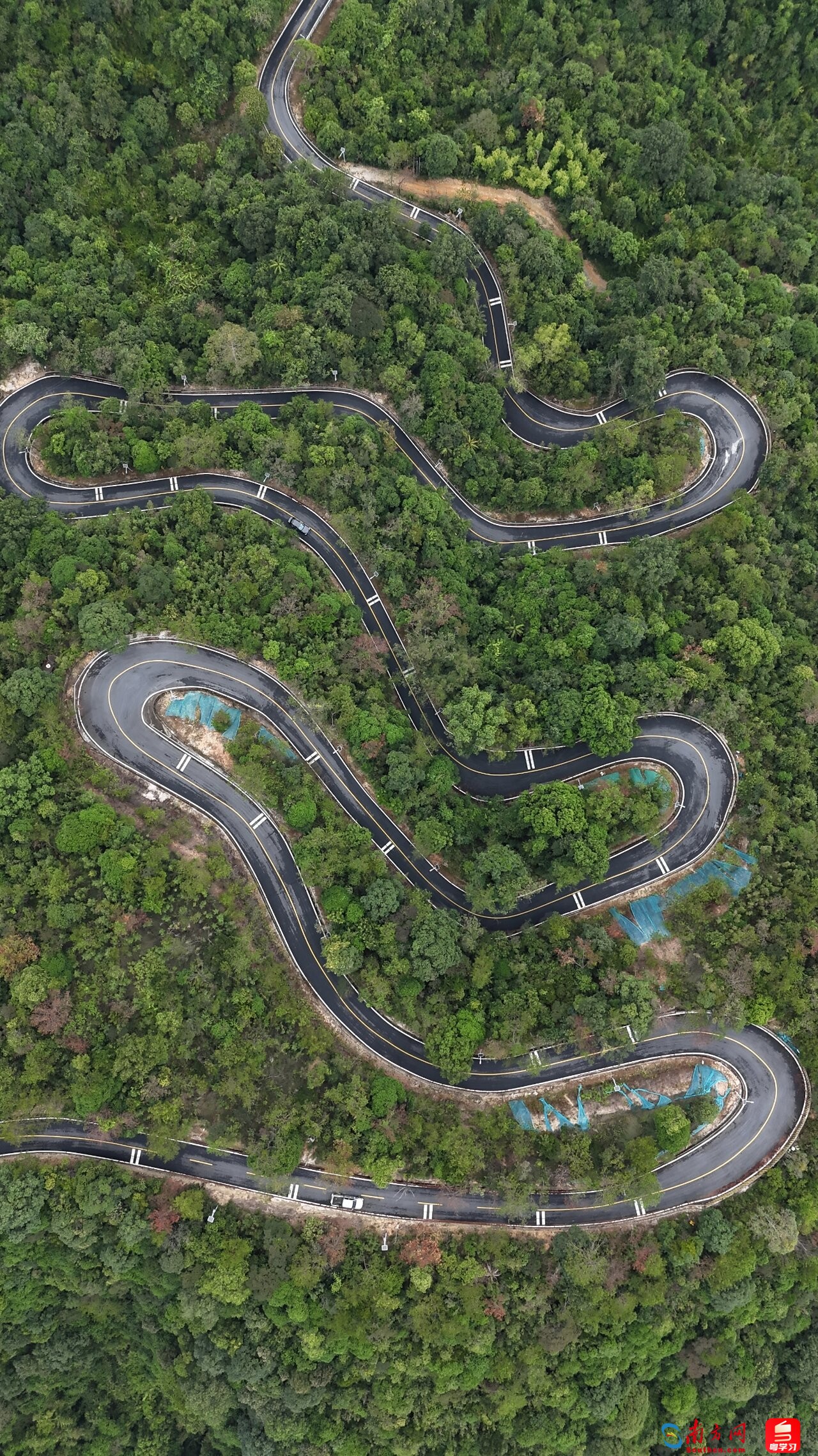 俯瞰&ldquo;218&rdquo;公路