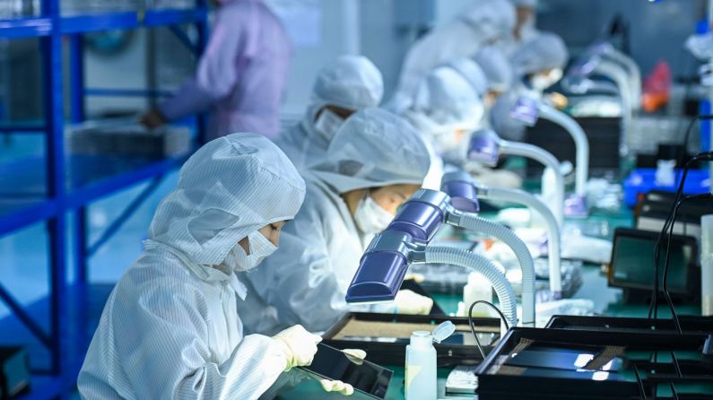 赶制订单忙生产 力争新年“开门红”