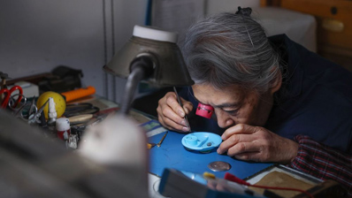 北京首批修表个体户：修理时间 也修复记忆