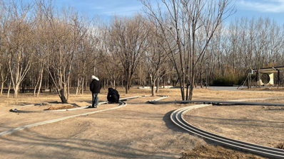 温榆河公园爆火的四驱车赛道升级新增