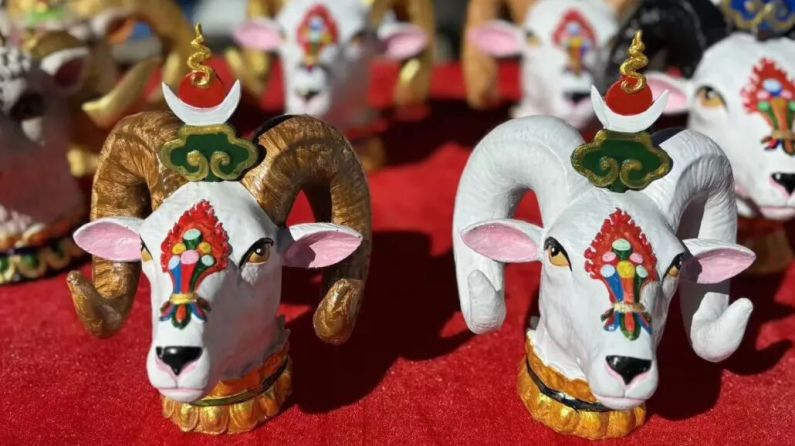 浓浓的仁布年味