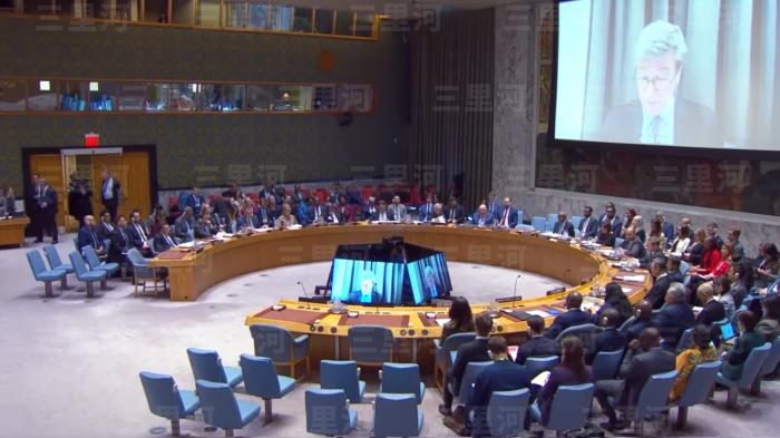 b799b14f62064b1aa7ca2c90e8871c29