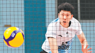 北京男排两连胜