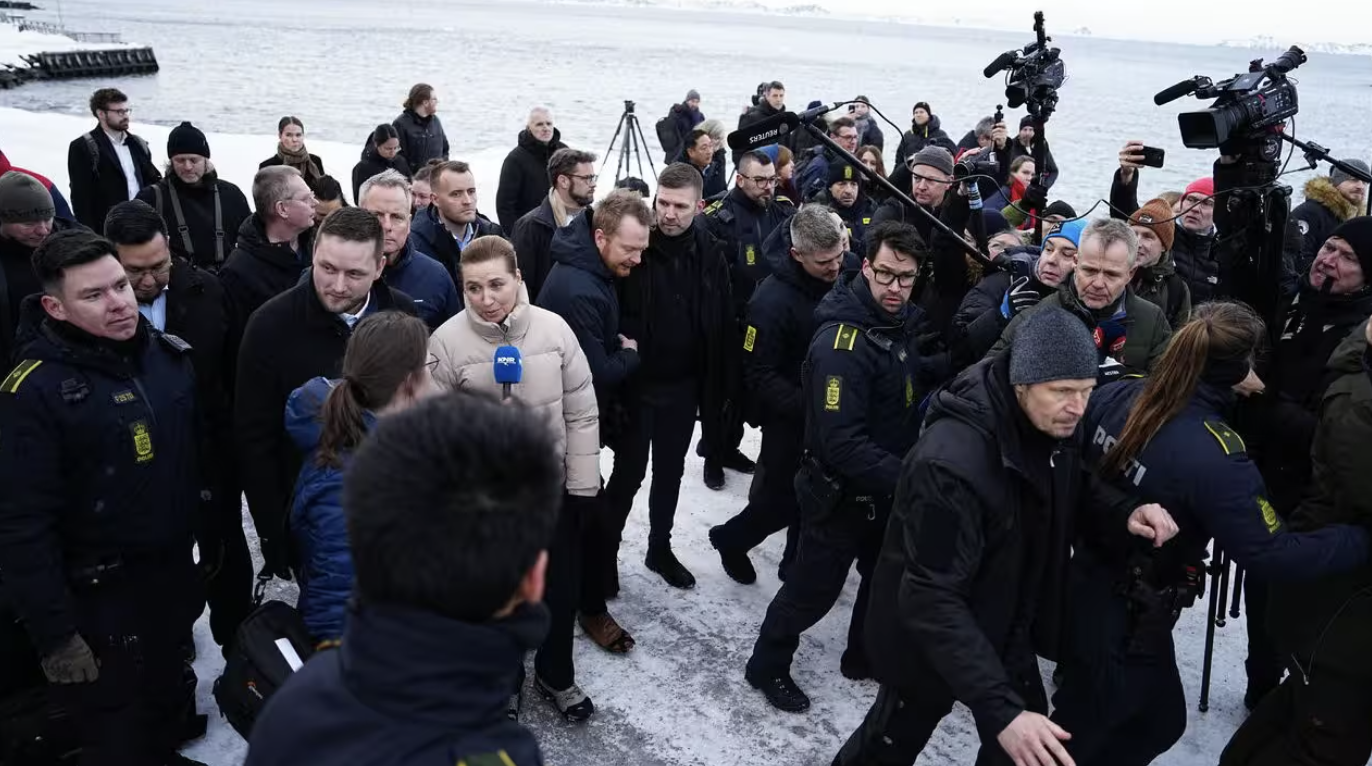 3f38335b208e4538812778d36c18eba8