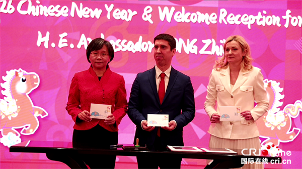 摩尔多瓦副总理兼外长期待马年释放摩中合作新潜能_fororder_1