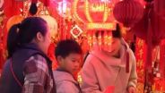 多地年貨市場供銷兩旺 