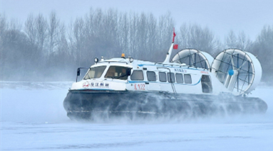 零下30℃的黑河，气垫船是怎么被“管”住的？