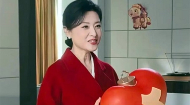 周涛宣布拍短剧！称“第一次拍很好玩”