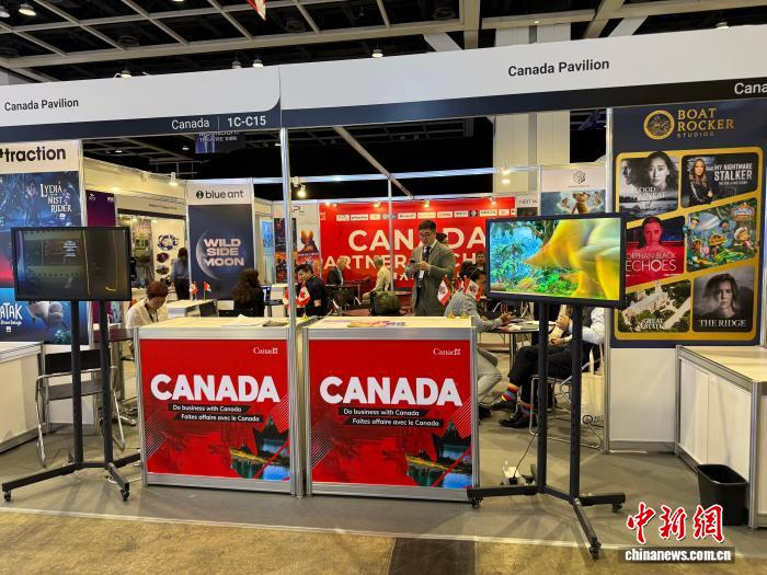 由香港贸易发展局主办的第30届香港国际影视展,3月17日至20日在香港会展中心举行,吸引来自超过30个国家及地区的逾790家展商参与。图为展会现场。 中新社记者 莫倩 摄