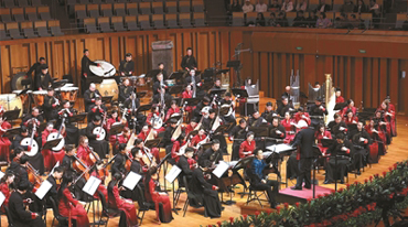 中央民族乐团的职业化破圈