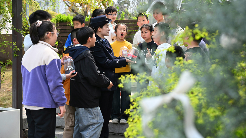 “活”起来、“动”起来、“立”起来 多彩春假趣味多