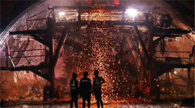 长江底下打隧道 为何是在“豆腐上打孔”？