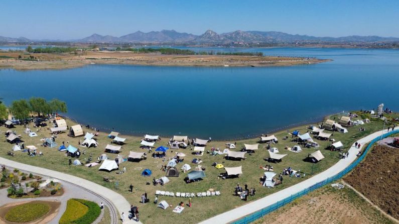 以春为媒 暖意涌动——盘点清明假日消费新亮点