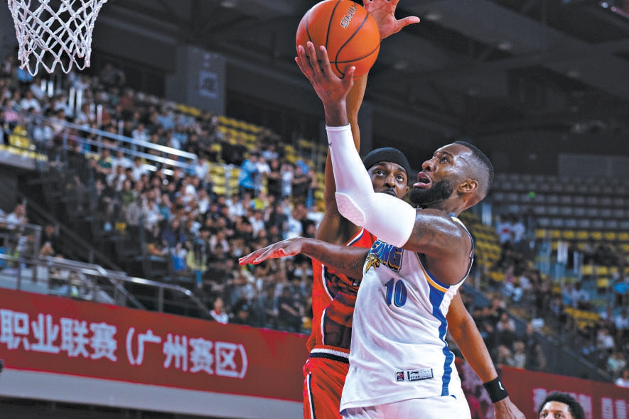 北汽胜广州 北控负同曦 CBA京城双雄一喜一忧