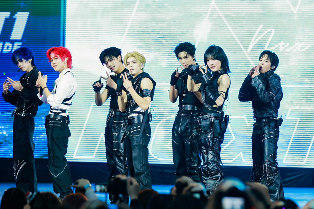 NexT1DE周年庆典圆满落幕 罗蒙环球乐园上演双向奔赴狂欢