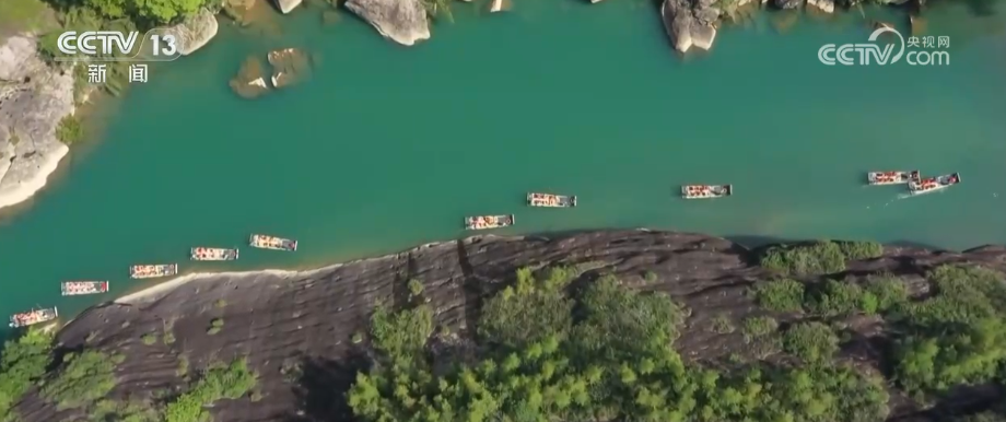 山水本身就是一间流动的自然课堂春日文旅从“看风景”走向“读自然”