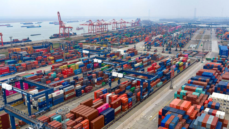 增速创近5年最高，三大关键因素支撑中国外贸起势有力