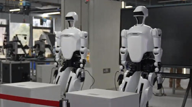 机器人，也要“上学”