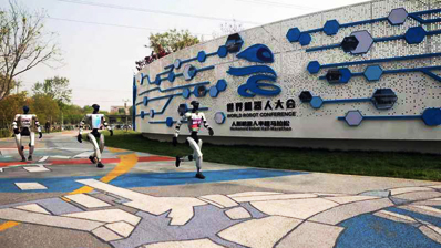 探营丨人形机器人