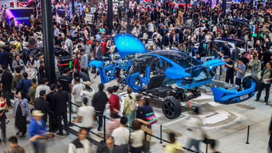 北京车展首个观众日 一大拨