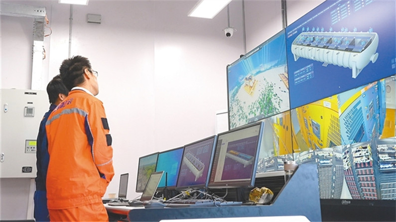 中国算力基建开辟海上赛道 探访全球首个海底数据中心
