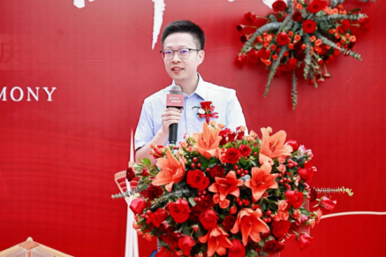 云图片