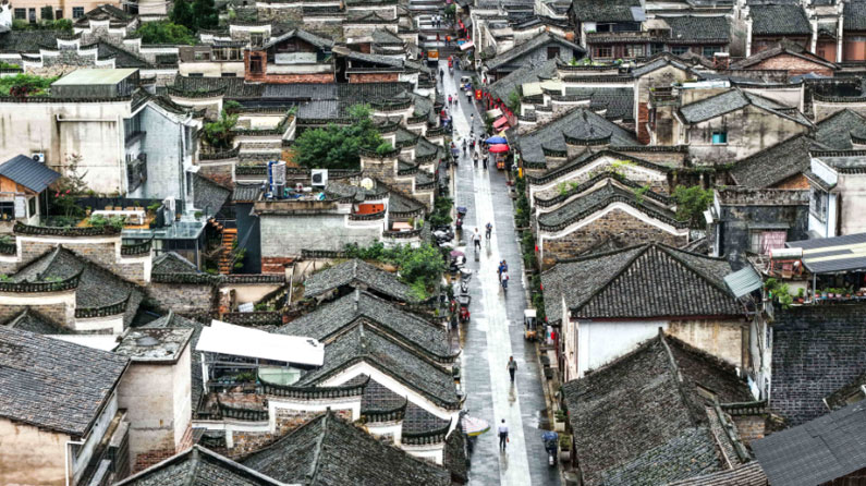 一条“红军街”，90余载征程兴侗乡