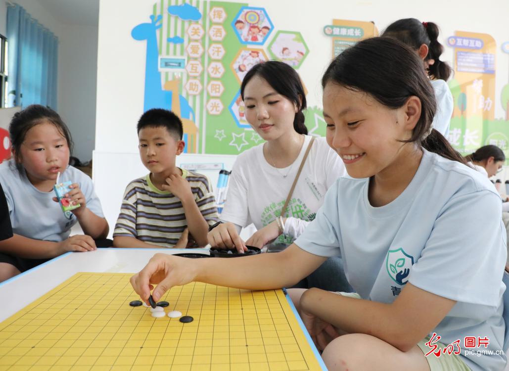 以青春之我赴暑期之约 陪伴少年儿童快乐成长
