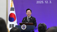 韩国总统支持率降至新低