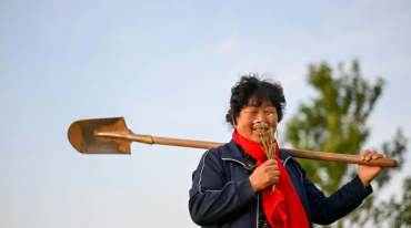 与沙子拉话40余载