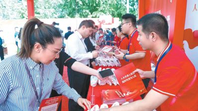 选好人民群众的“代言人”