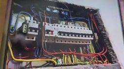 老人换开关被收近3千 曝光后平台全退还赔2千