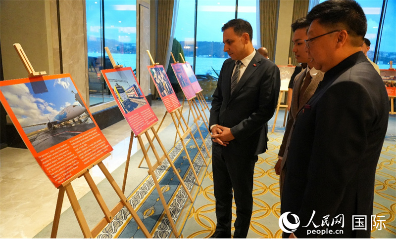 图片展。人民网记者 李明摄