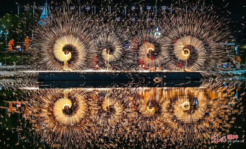 &ldquo;经&rdquo;彩新图景丨从&ldquo;流量&rdquo;到&ldquo;留量&rdquo;：8.26亿人次出游背后的文旅经济之变