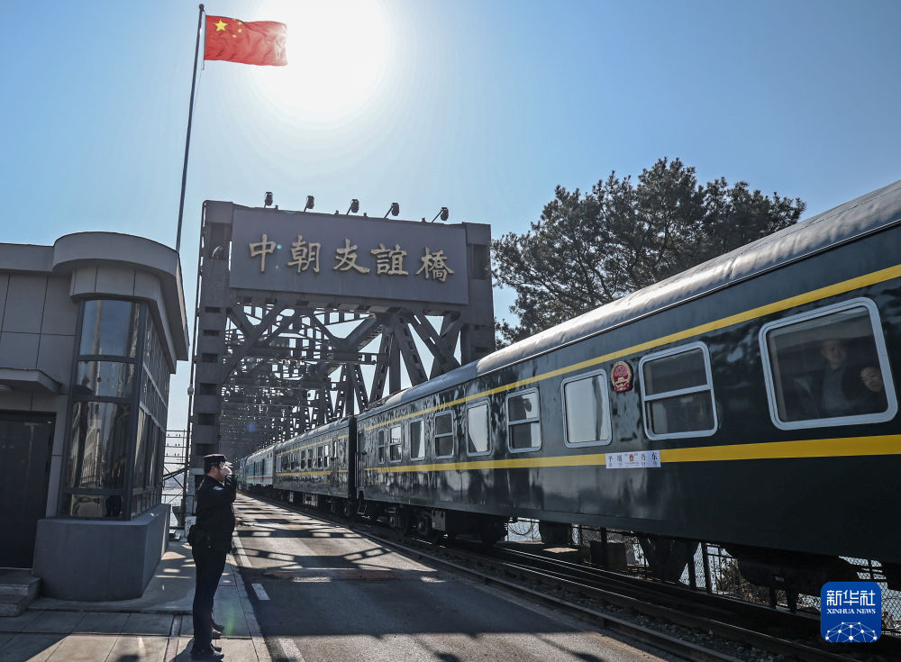 76年了,鸭绿江上的桥会一直记得
